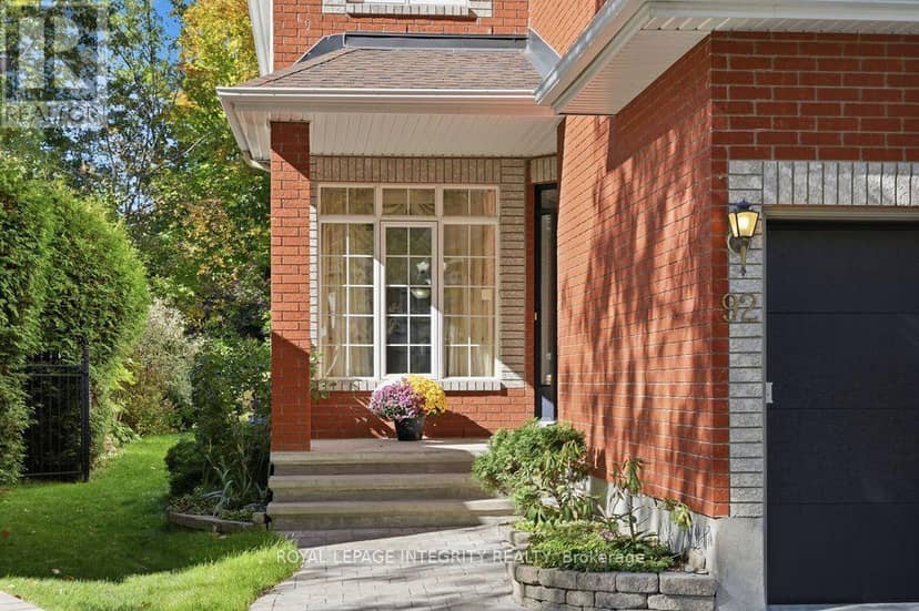 92 Maricona Way, Ottawa, photo 2