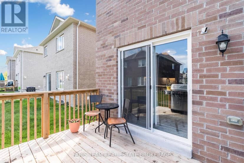 207 Cubitt Street — photo 27 of 38