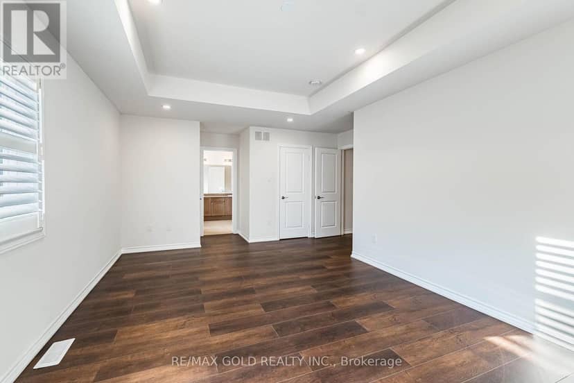 17 Lola Crescent — photo 20 of 40