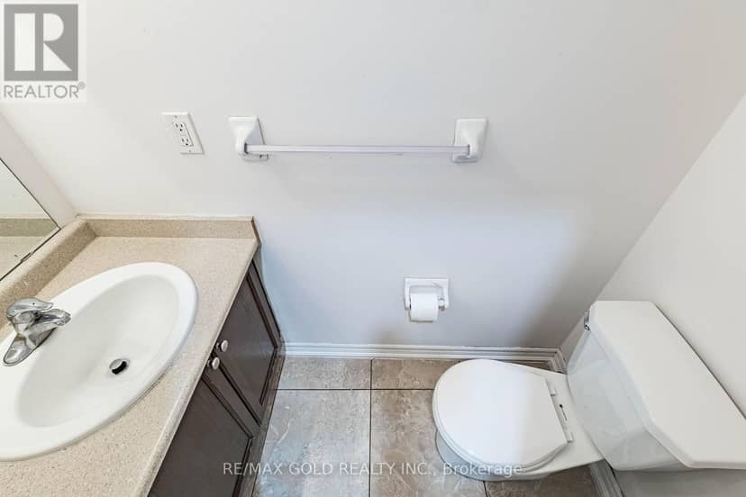 17 Lola Crescent — photo 30 of 40