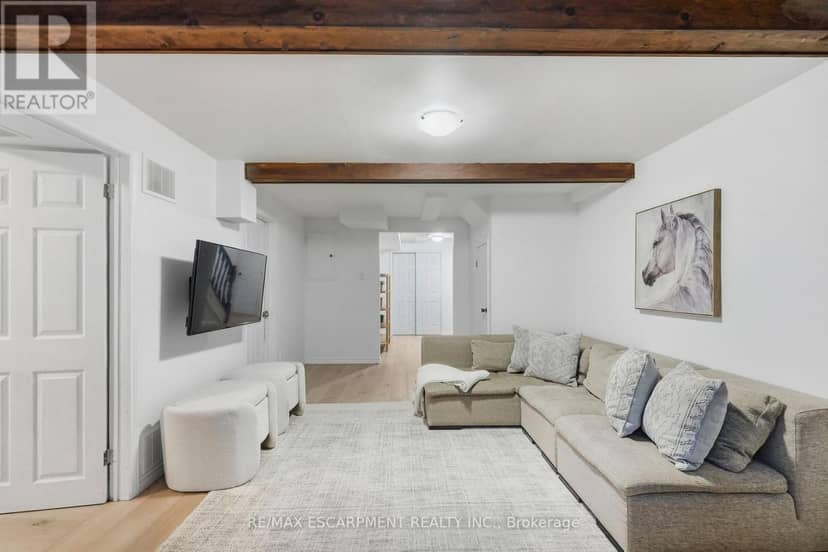 37 Bayview Drive — photo 28 of 31