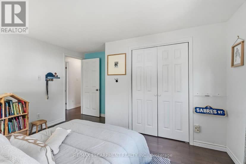37 Bayview Drive — photo 22 of 31