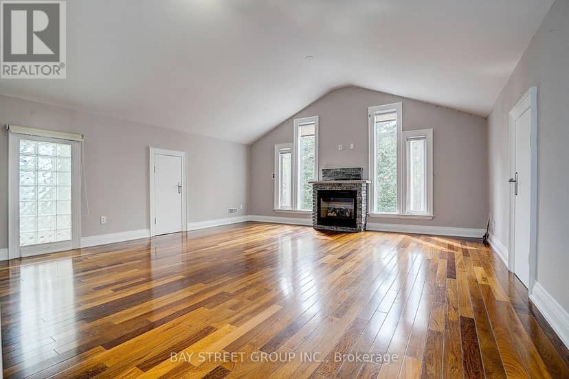 103 Lake Avenue — photo 25 of 37