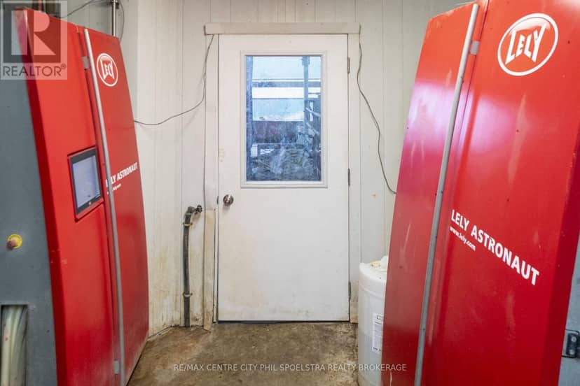 1620 Government Road — photo 14 of 35