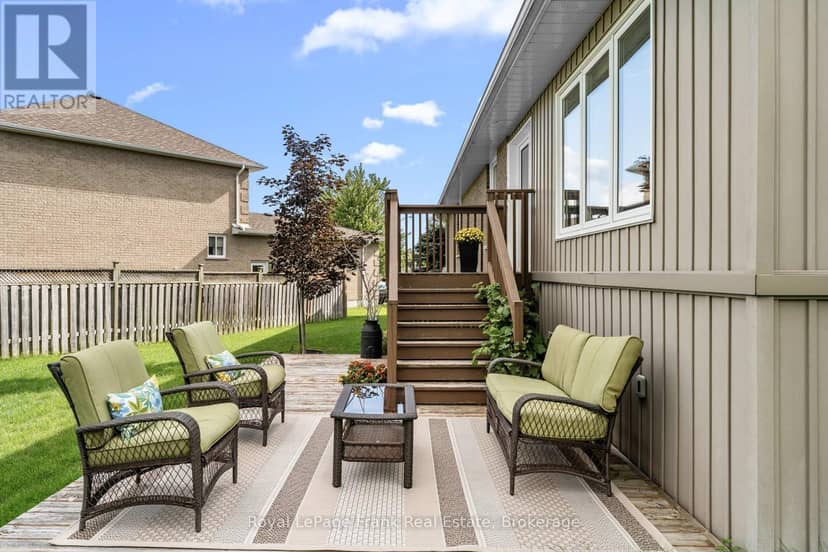 18 Matthews Court — photo 39 of 40