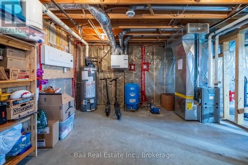 126183 Mall Road — photo 27 of 28
