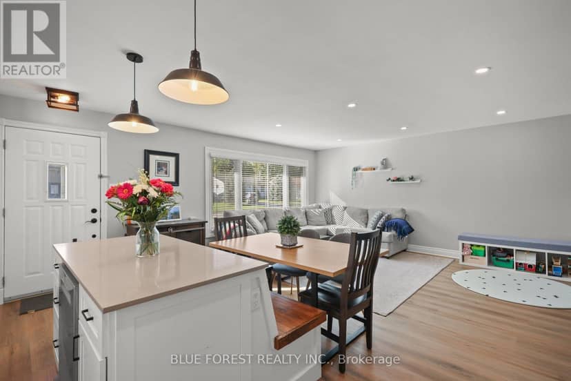 106 Harold Ct Court — photo 10 of 40