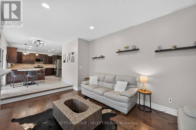 1388 Kains Woods Terrace — photo 14 of 37