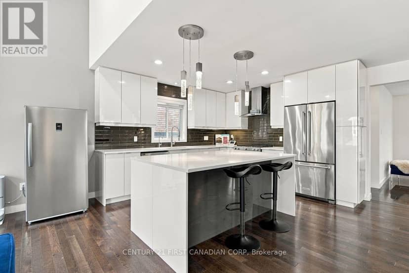 535 Freeport Street — photo 17 of 40