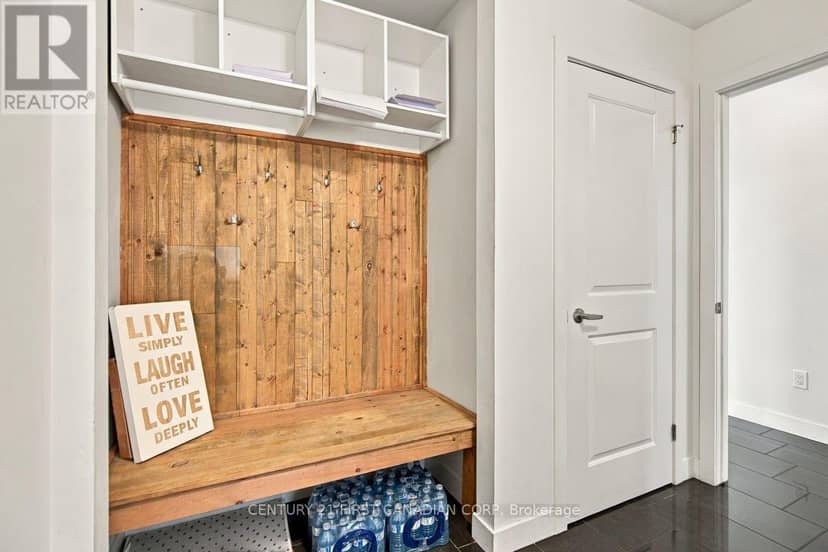 535 Freeport Street — photo 25 of 40