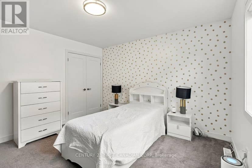 535 Freeport Street — photo 37 of 40