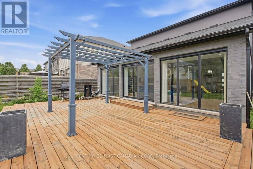 535 Freeport Street — photo 40 of 40
