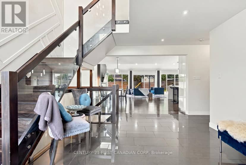 535 Freeport Street — photo 9 of 40
