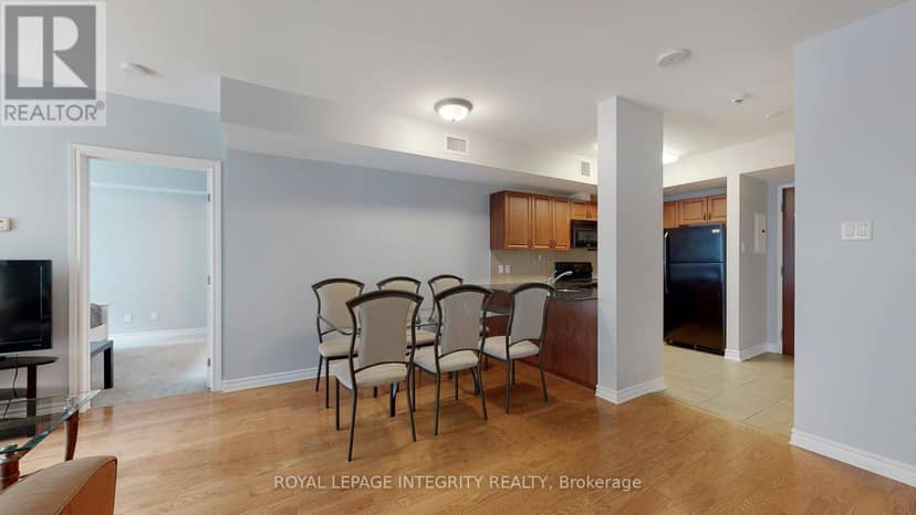 903 - 234 Rideau Street — photo 16 of 32