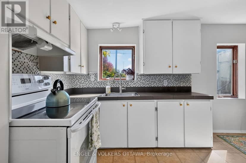 319 Savard Avenue — photo 27 of 40