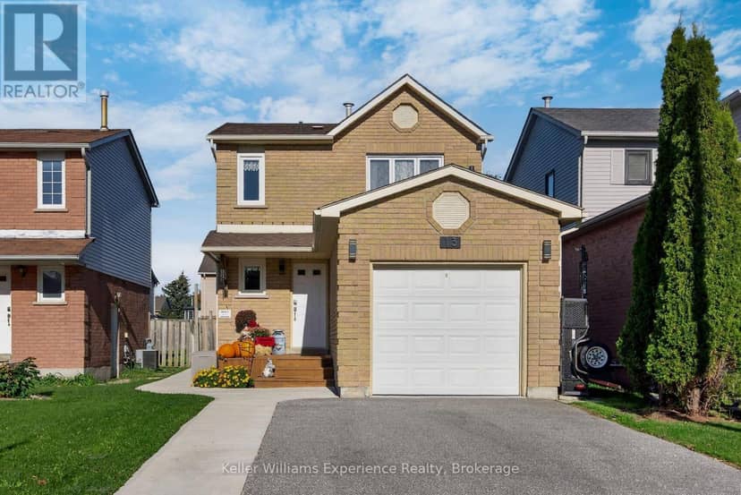13 Lindsay Court, Barrie