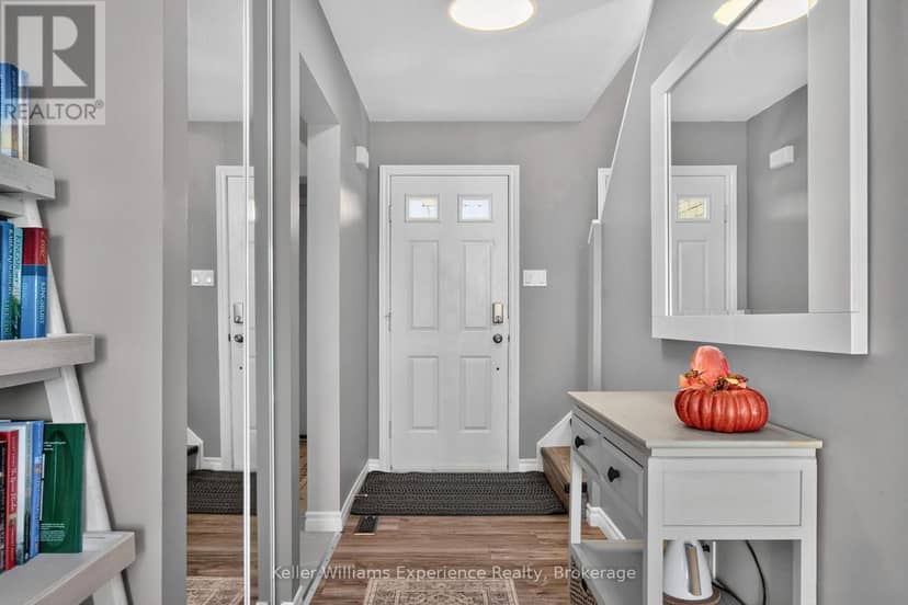 13 Lindsay Court, Barrie, photo 6