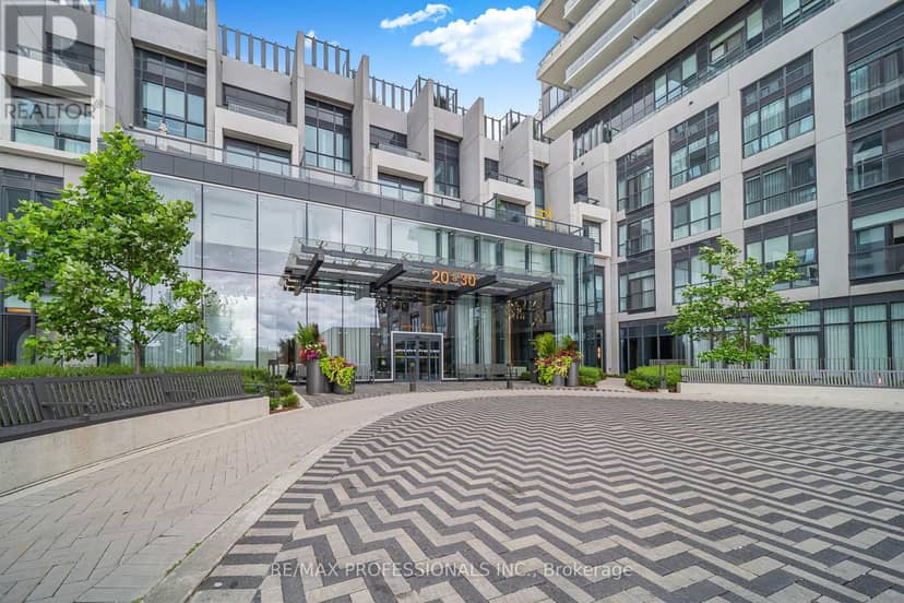 407 - 30 Inn The Park Drive, Toronto