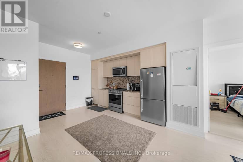 407 - 30 Inn The Park Drive, Toronto, photo 6