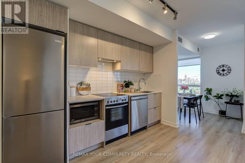 1706 - 395 Bloor Street E — photo 11 of 40