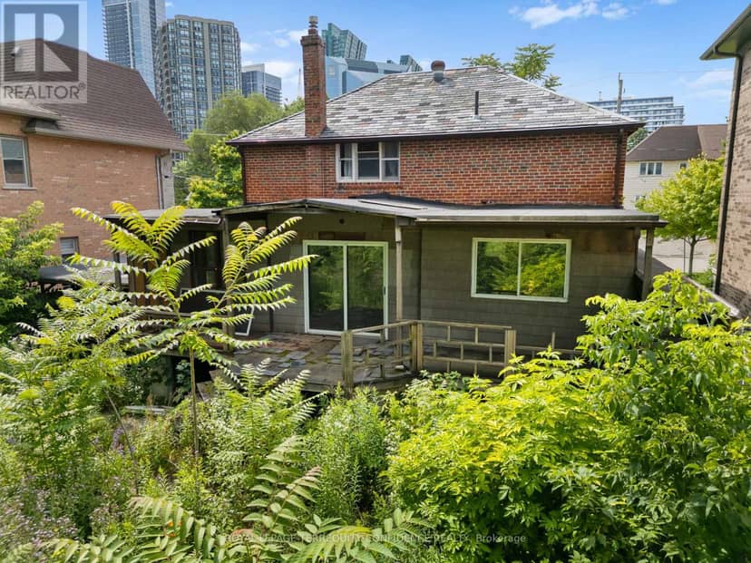 66 Burndale Avenue, Toronto, photo 3