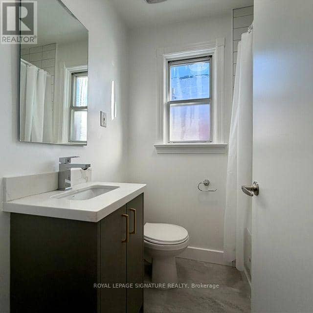 293 Glebemount Avenue — photo 13 of 25