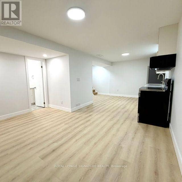 293 Glebemount Avenue — photo 17 of 25