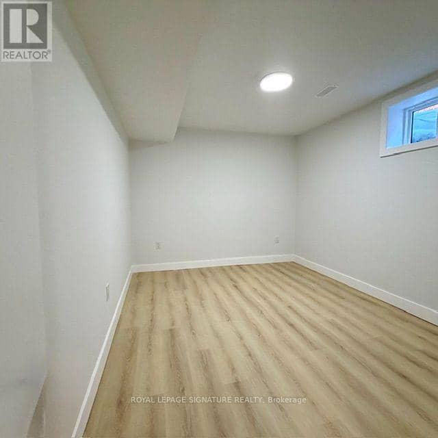 293 Glebemount Avenue — photo 21 of 25