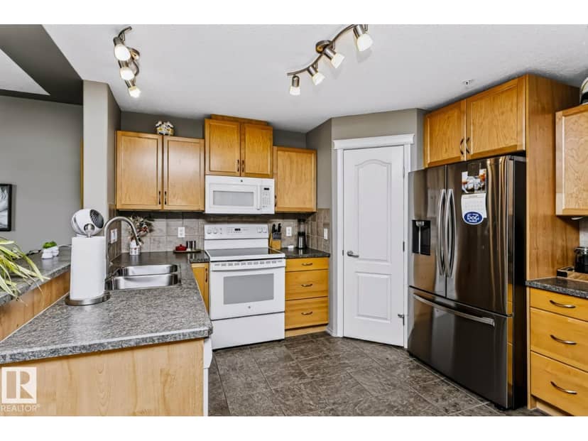 #419 261 Youville Dr NW — photo 13 of 40