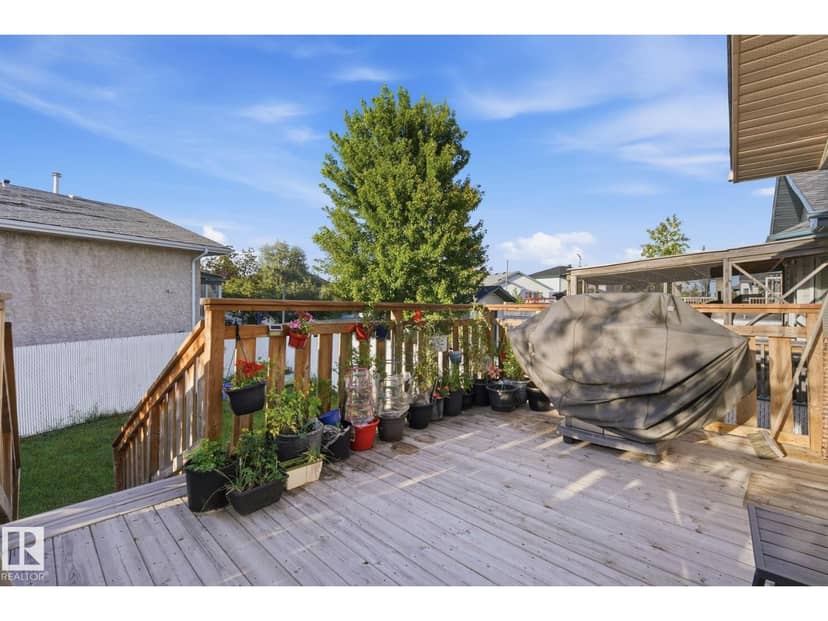 5132 157 AV NW — photo 33 of 37