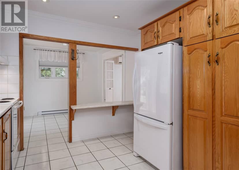 2141 Topsail Road — photo 17 of 40