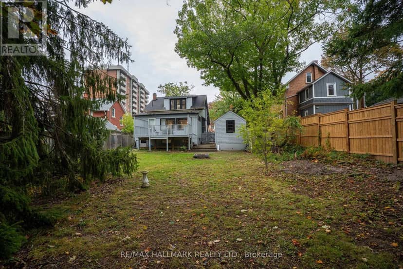 20 Elizabeth Street S — photo 24 of 27