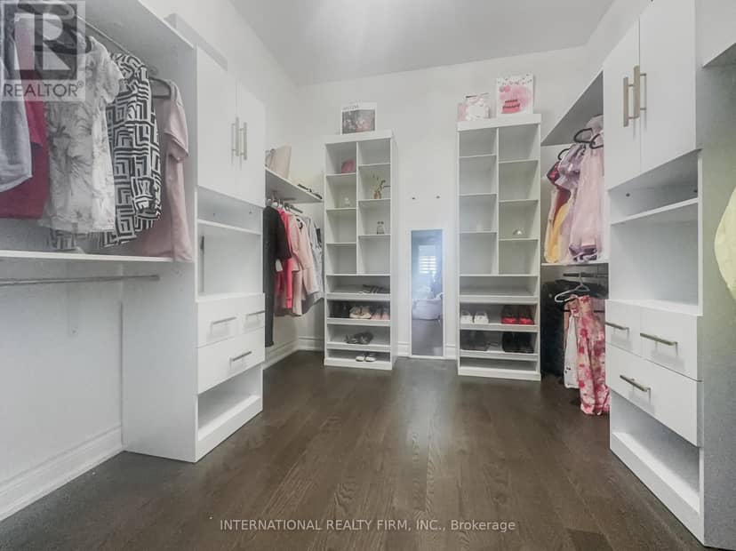 150 Cannes Avenue — photo 35 of 40