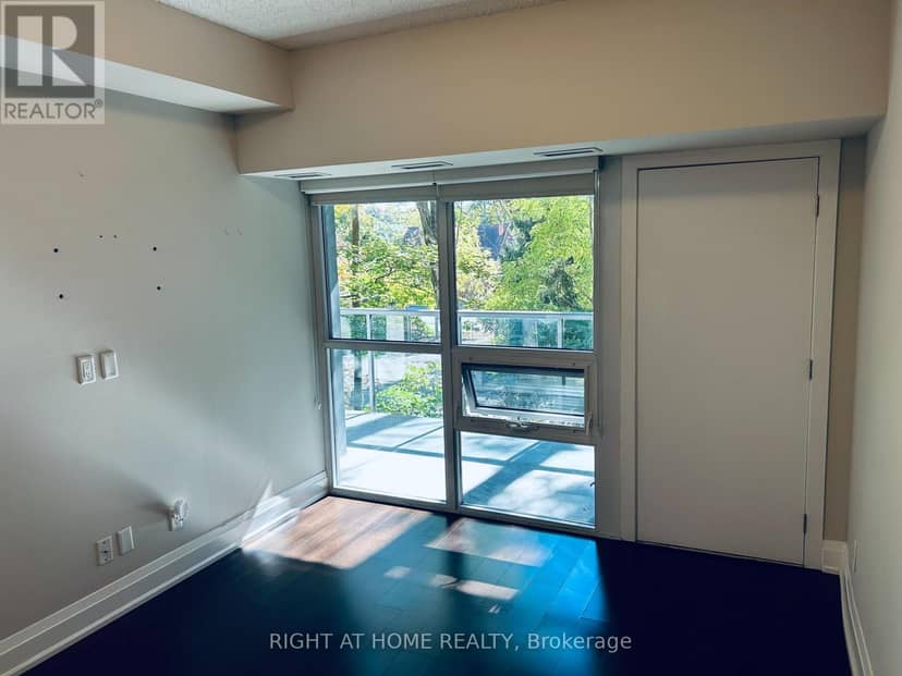 207 - 8302 Islington Avenue — photo 15 of 26