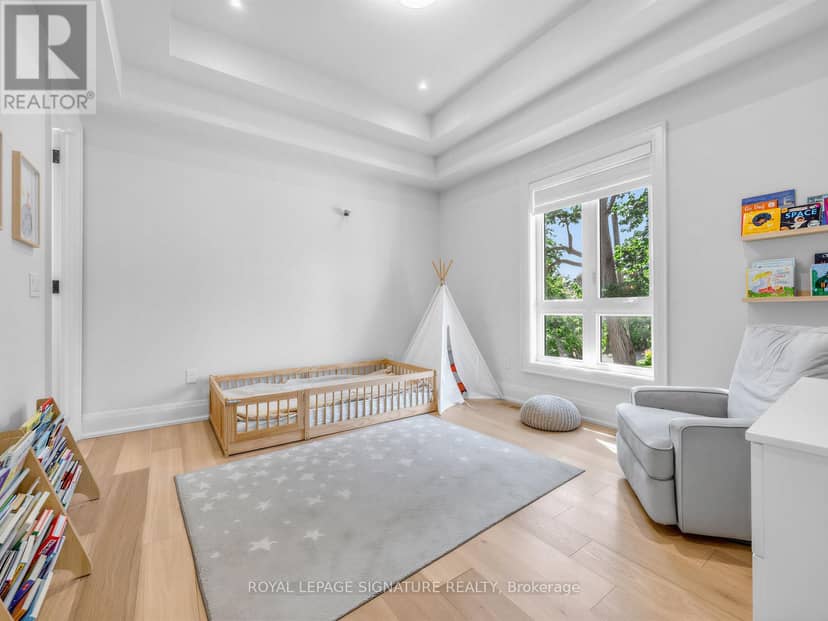 73 Starlight Crescent — photo 30 of 40