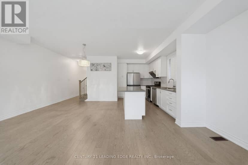 28 Liam Lane, Markham, photo 4