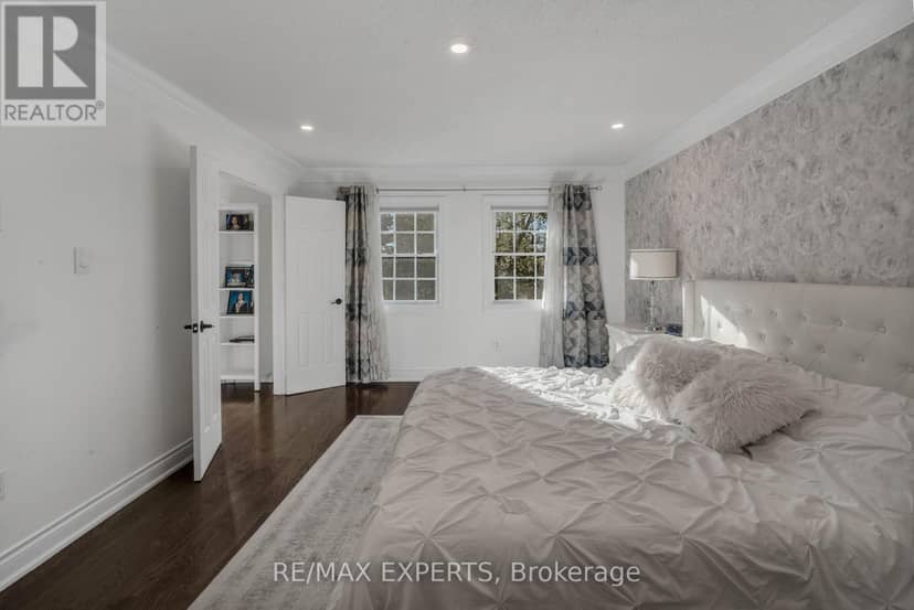 61 Fisher Street — photo 20 of 40