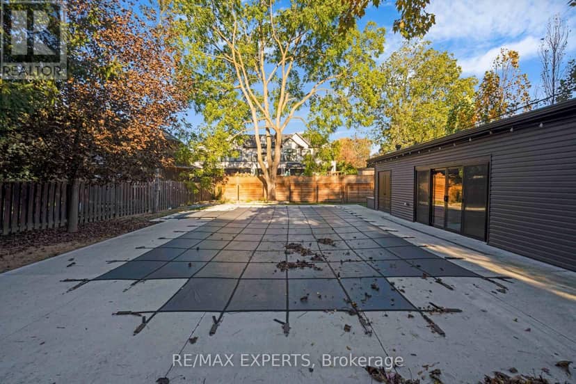 61 Fisher Street — photo 33 of 40