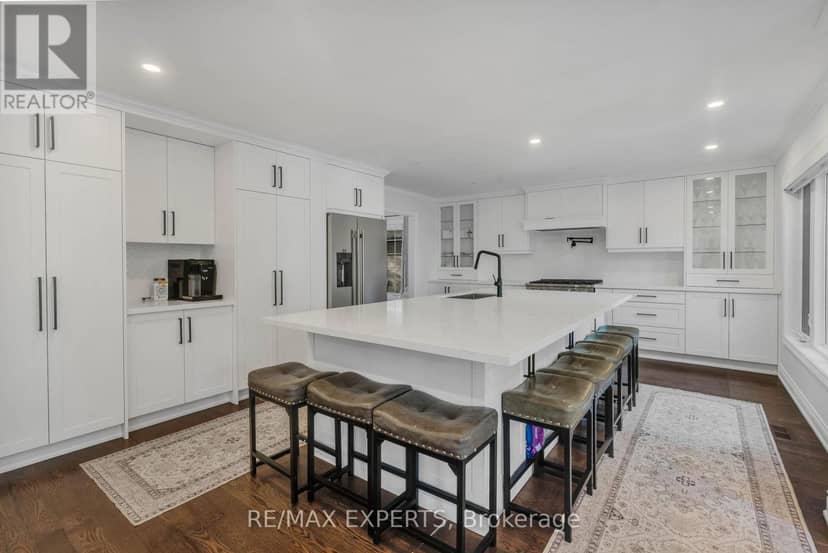 61 Fisher Street — photo 9 of 40