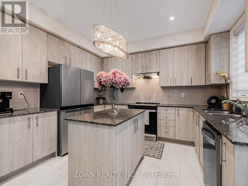 1352 Blackmore Street — photo 13 of 31