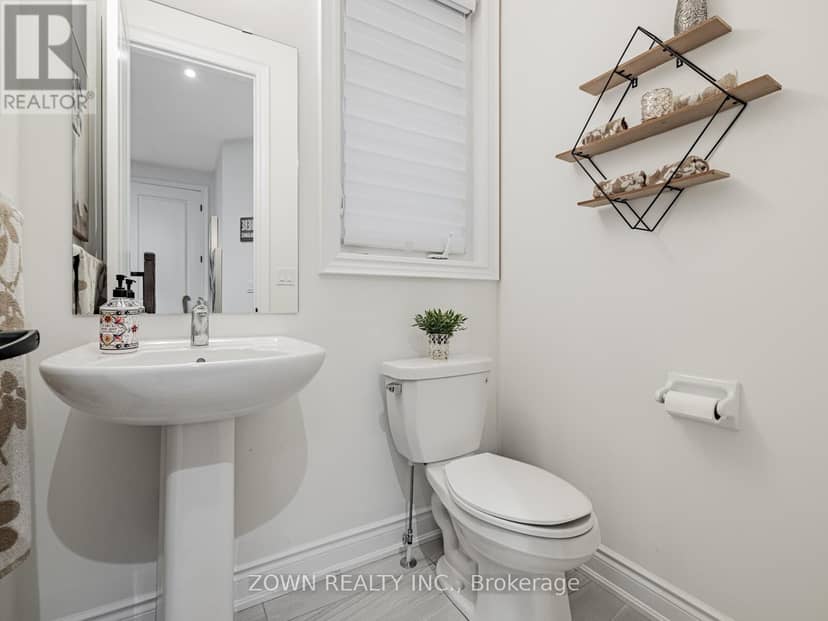 1352 Blackmore Street — photo 15 of 31