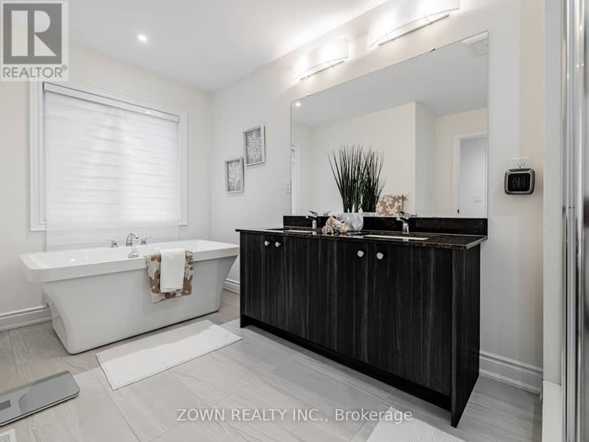1352 Blackmore Street — photo 21 of 31