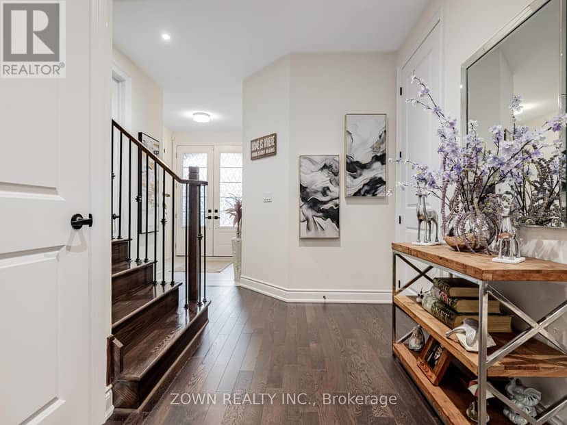 1352 Blackmore Street — photo 4 of 31