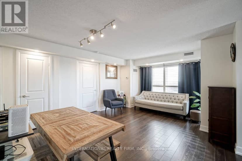 2222 - 2 Eva Road — photo 9 of 20