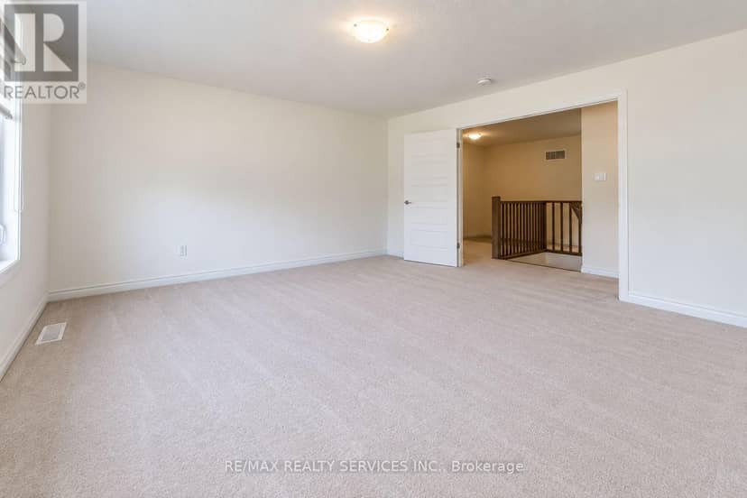 49 Dennis Avenue — photo 11 of 32