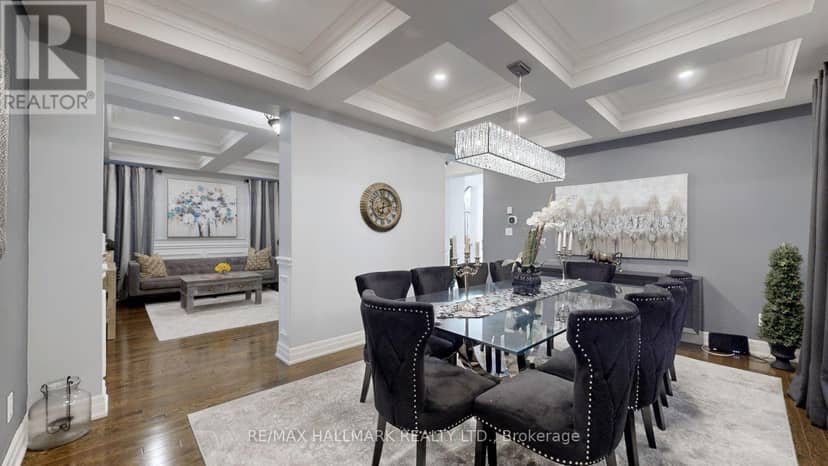 39 Lilly Valley Crescent — photo 10 of 40