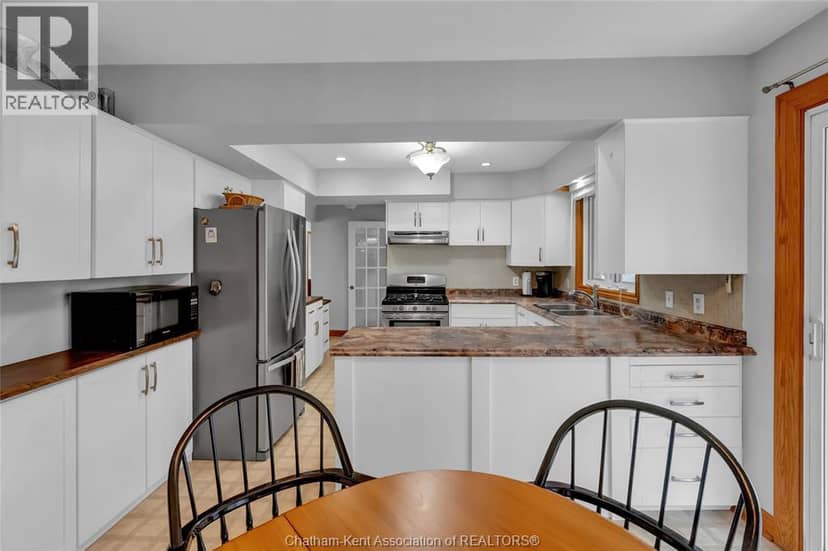 10489 Talbot TRAIL — photo 11 of 40