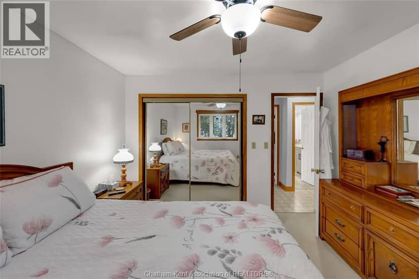 10489 Talbot TRAIL — photo 18 of 40