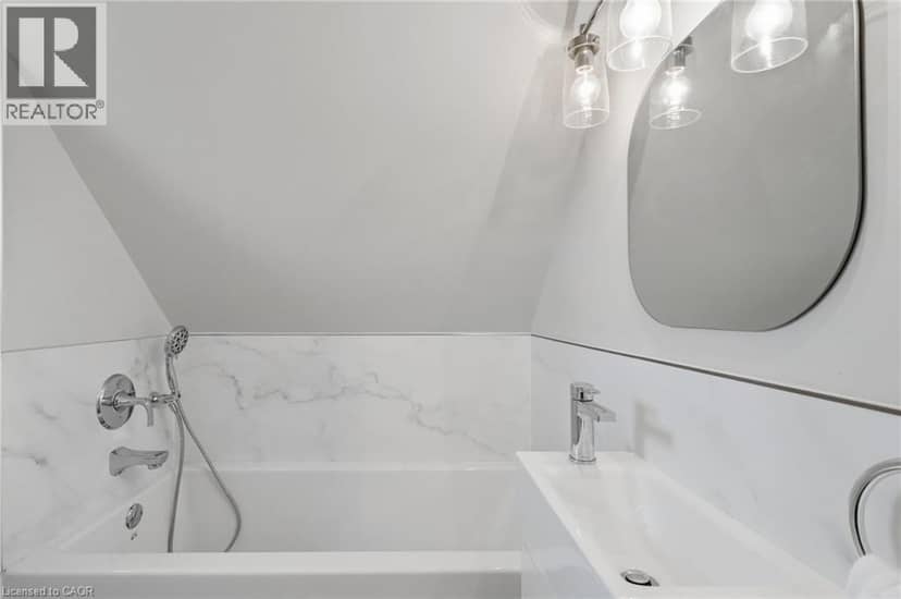 410 BEACH Boulevard — photo 16 of 22