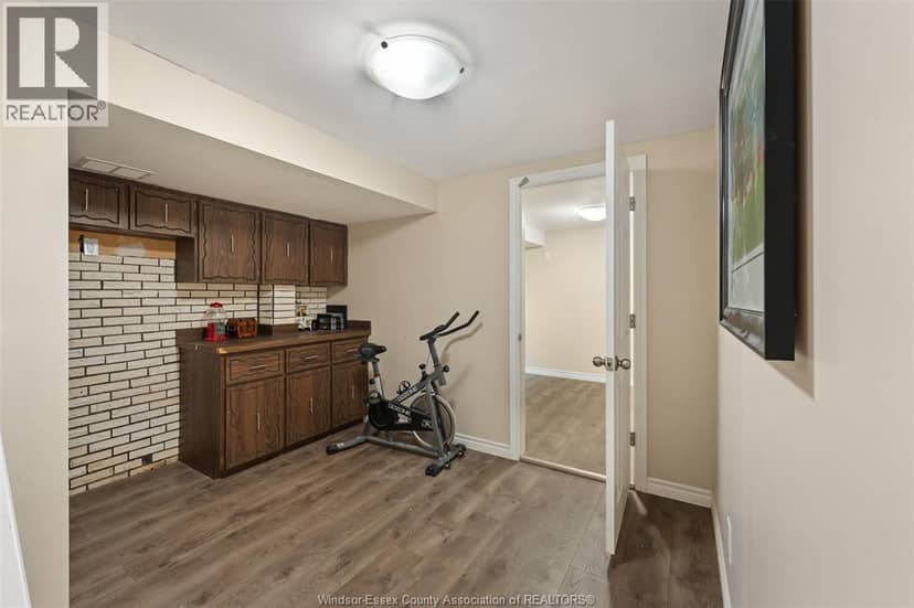 932 Reedmere Road — photo 26 of 32
